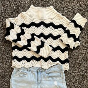 Freshman Cream Black Cowl Neck Knit Sweater w/ Chevron Wavy Stripes, Size Large